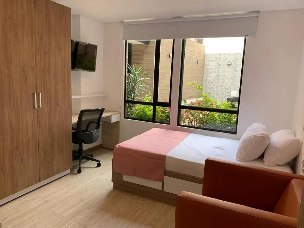 Aparta Estudios Connect Bogota 0*,  Colombia